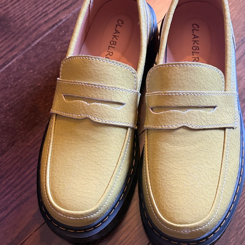 Women’s green loafers